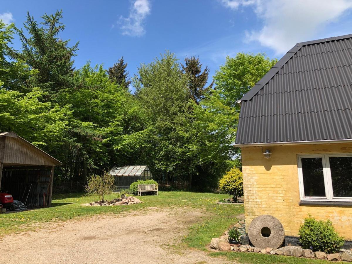 Skovfogedhuset Abildskov (Broby) Bagian luar foto